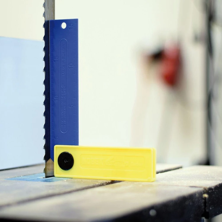 23b61bee61743e0b084dad5fc94dcd06